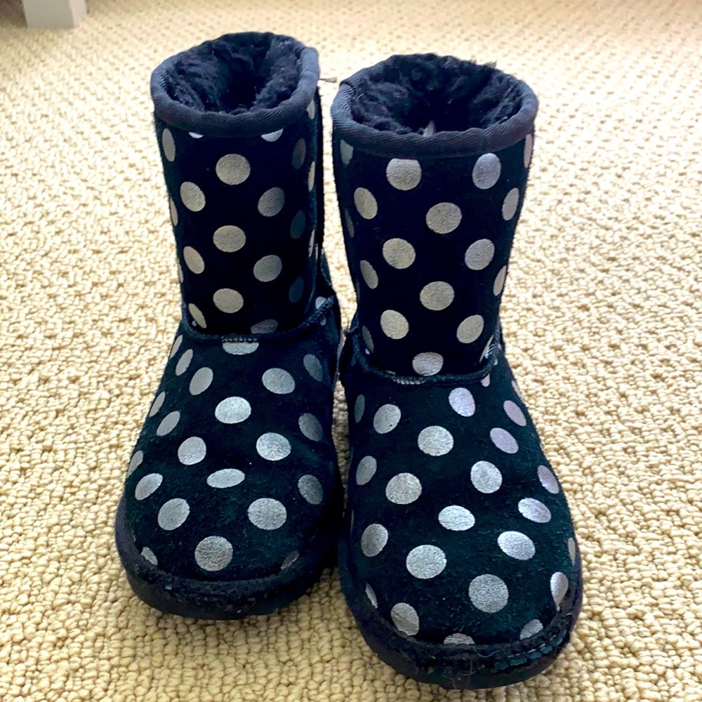 Girls size 11 UGG boots